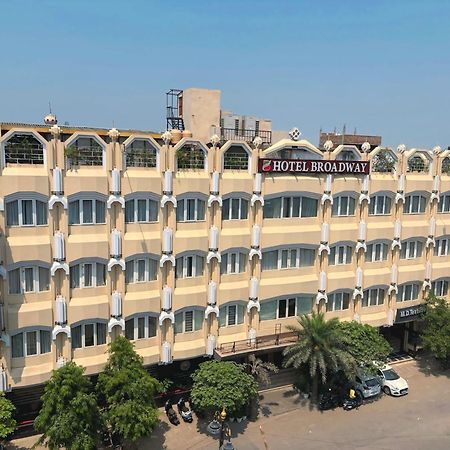 New Hotel Broadway Varanasi Esterno foto